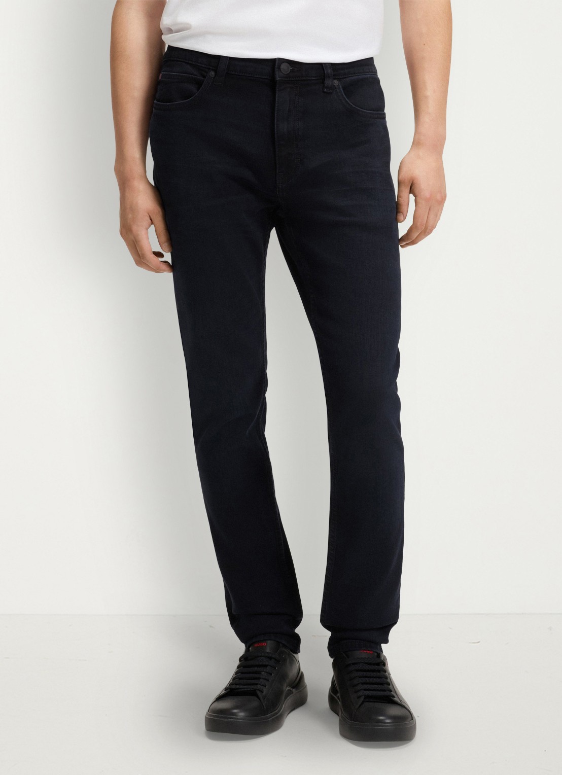 HUGO Slim fit jeans met donkere wassing - detail 4 indigo