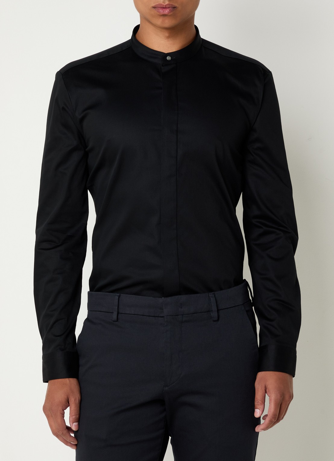 HUGO Slim-fit overhemd van stretchkatoen met opstaande kraag - detail 9 zwart