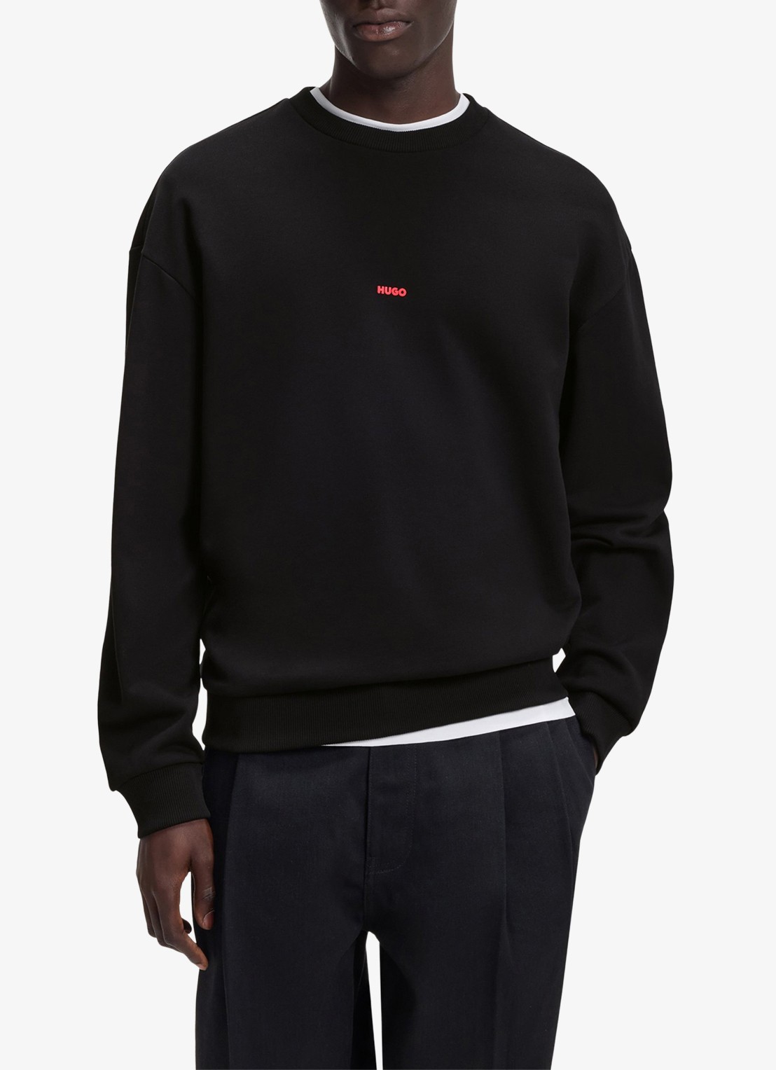 HUGO Sweater met logo-en backprint - detail zwart