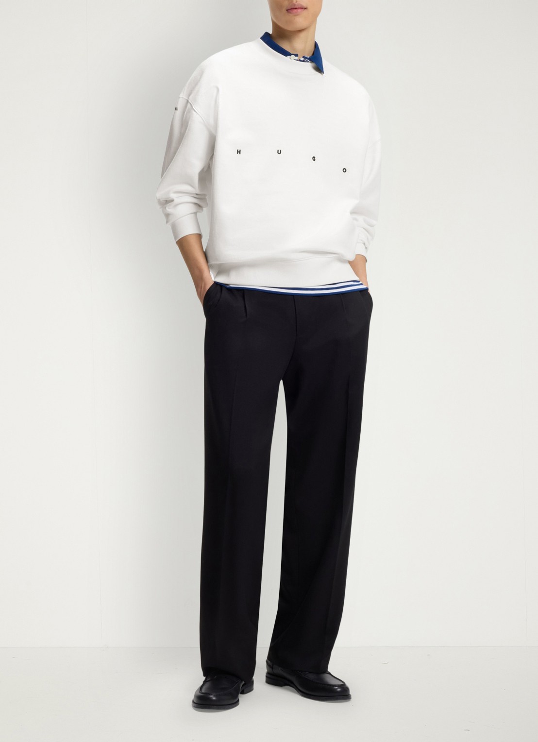 HUGO Sweater met logo - voorkant 2 creme