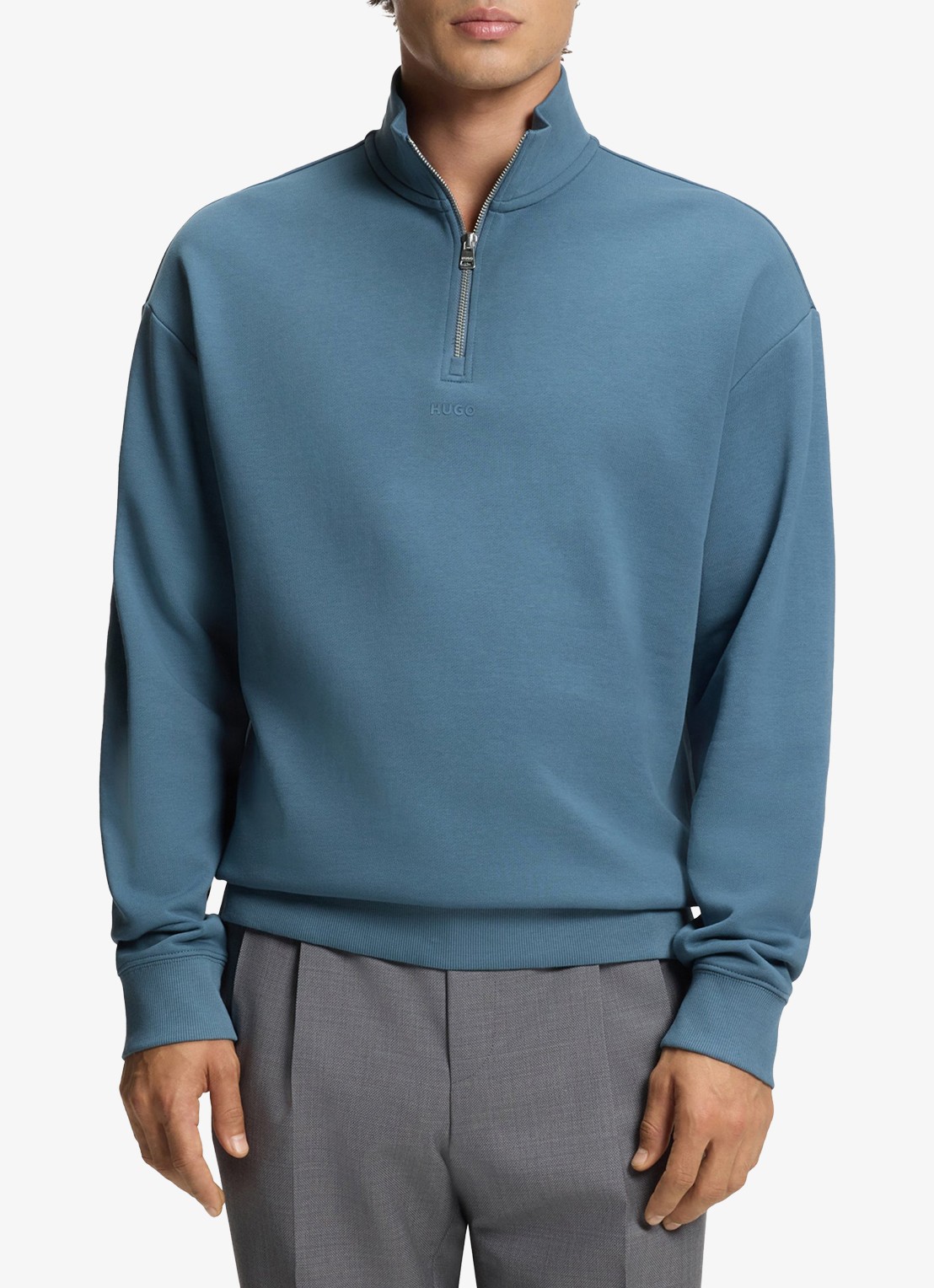 HUGO Sweatshirt van katoenen badstof met logo en ritskraag - detail 3 staalblauw