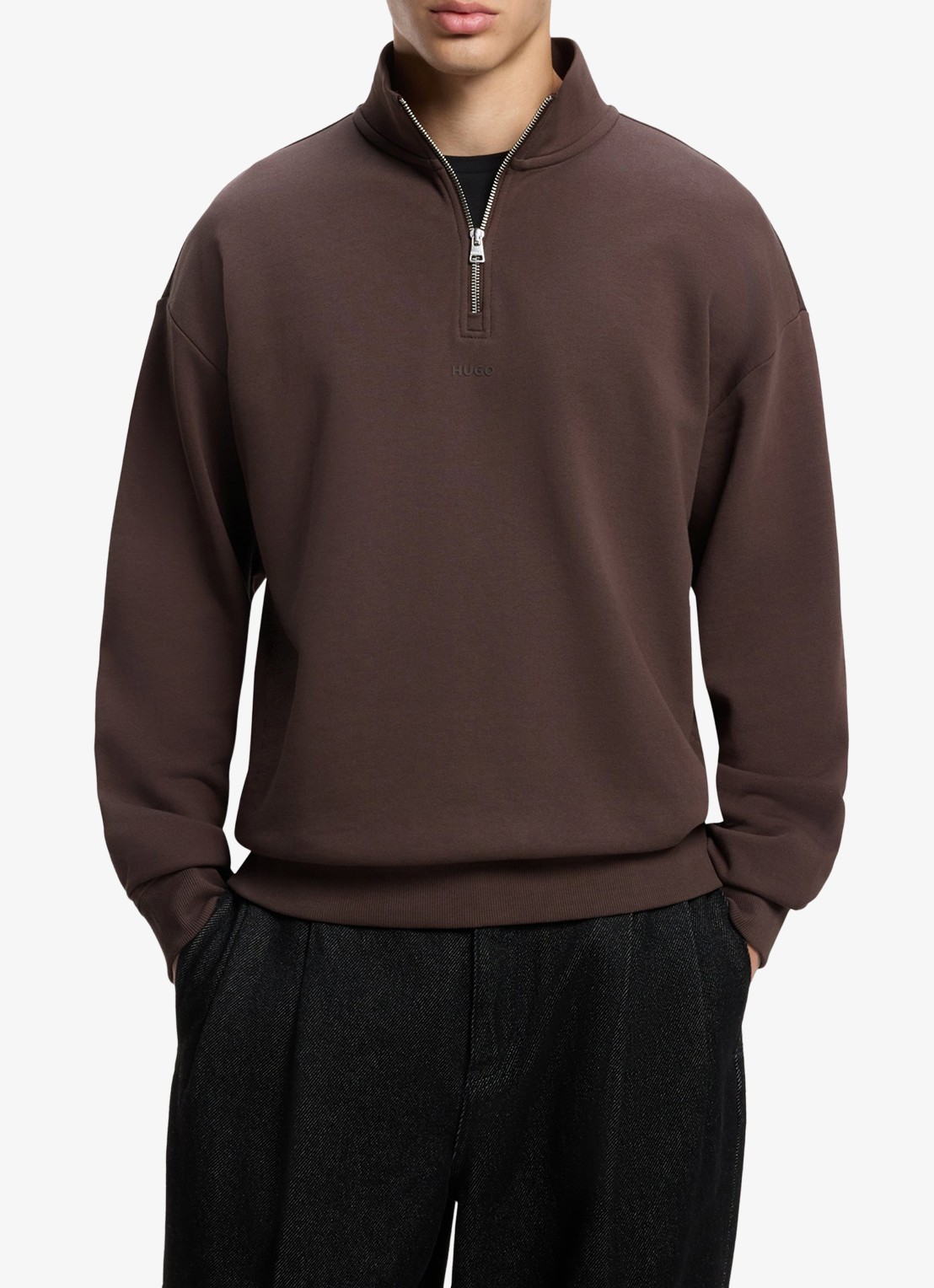HUGO Sweatshirt van katoenen badstof met logo en ritskraag - detail 4 brown overflow-903 / bruin