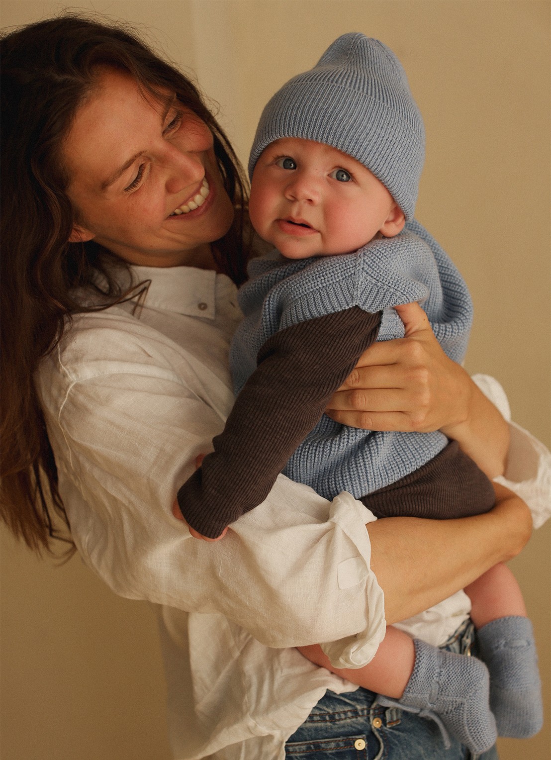 Hvid Babyslofjes van merino wol - detail 5 lichtblauw