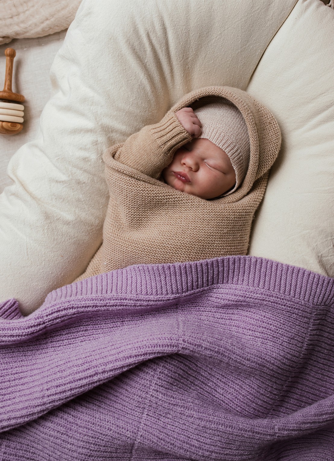 Hvid Cocoon van merino wol - detail 3 zand