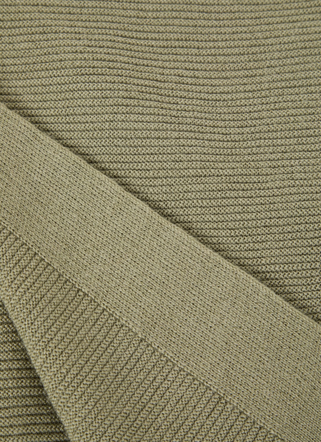 Hvid Felix wiegdeken van merino wol 70 x 95 cm - detail olijfgroen