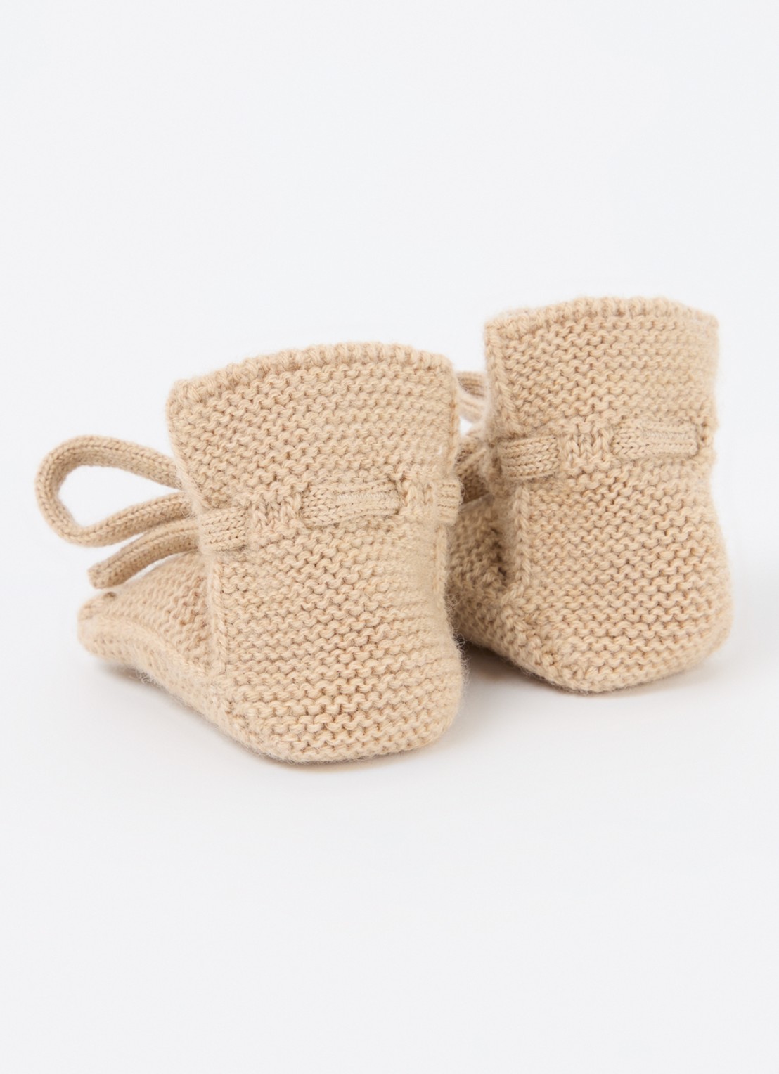 Hvid Gebreide babyslofjes van wol - achterkant 2 beige