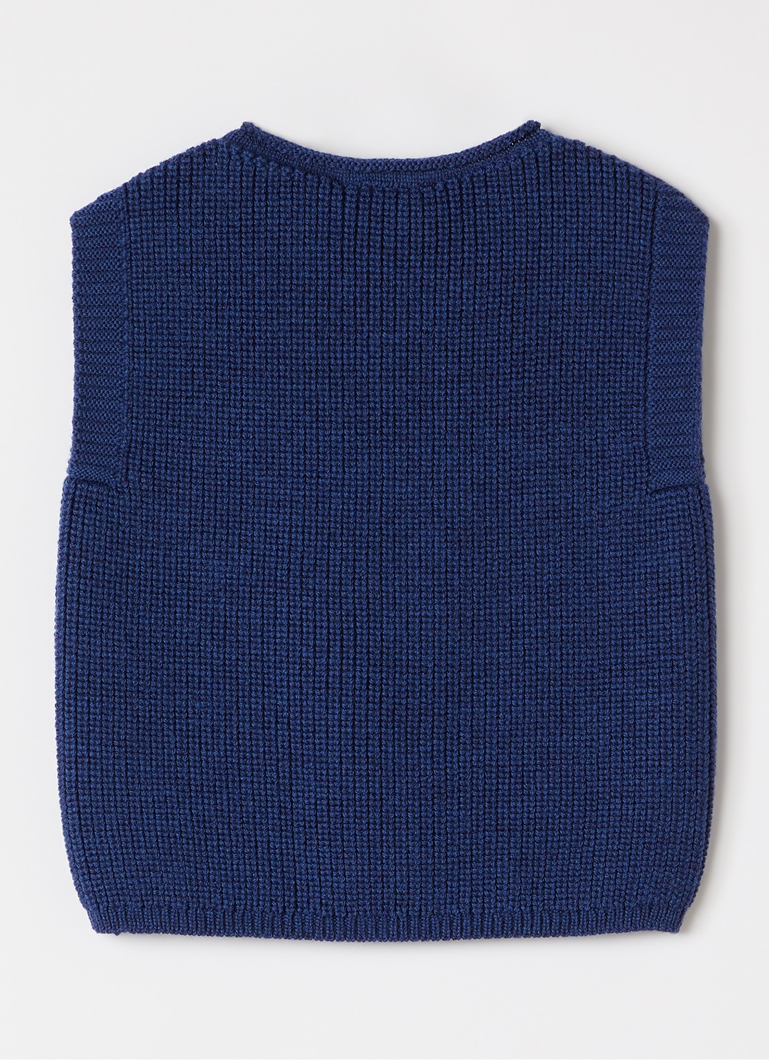 Hvid Harvey grofgebreide spencer van merino wol - voorkant 2 donkerblauw