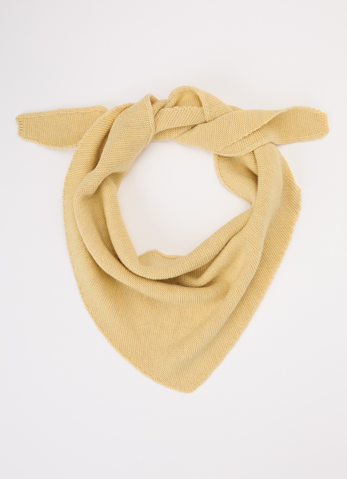 Hvid Josephina grofgebreide sjaal van merino wol 135 x 35 cm - voorkant lichtgeel