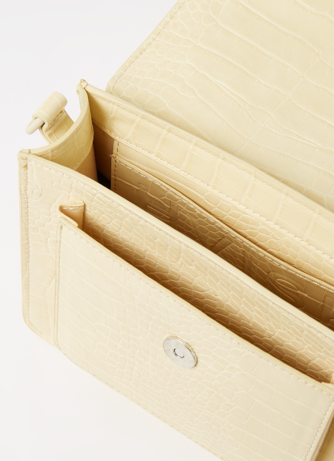 HVISK Cayman crossbodytas met crocostructuur - detail 3 lichtgeel
