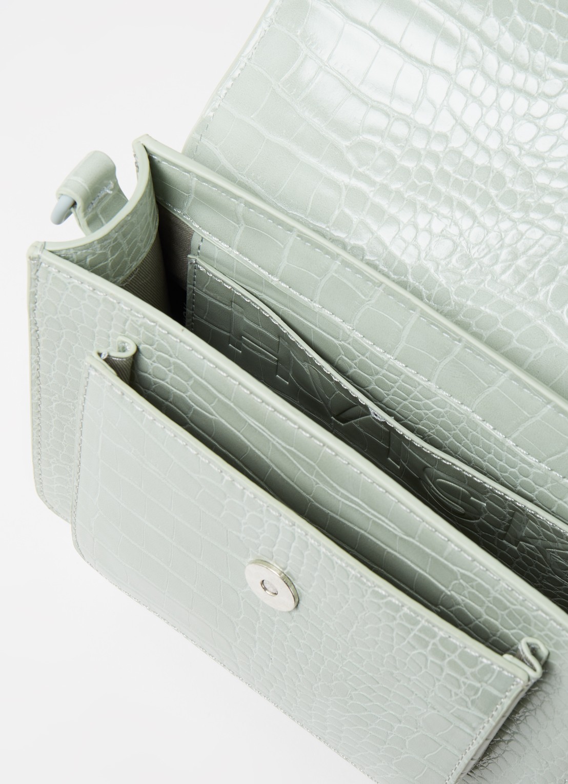 HVISK Cayman crossbodytas met crocostructuur - detail lindegroen