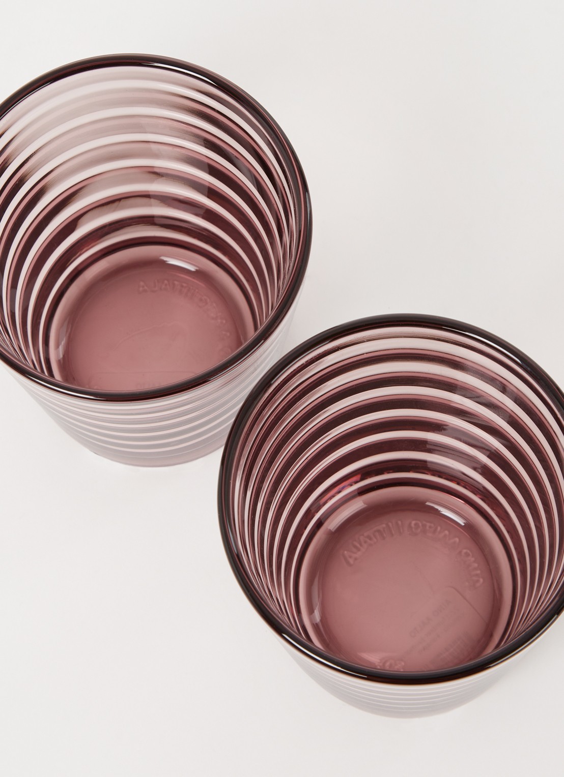 Iittala Aino Aalto drinkglas 22 cl set van 2 - voorkant 2 donkerroze
