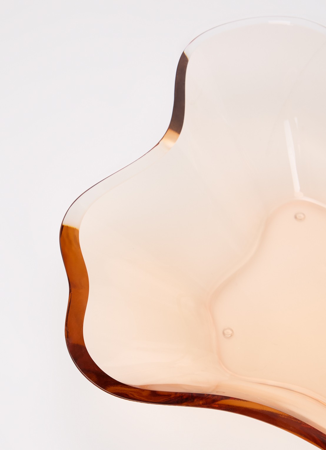 Iittala Alvar Aalto bloemenschaal 27 cm - voorkant 2 lichtbruin