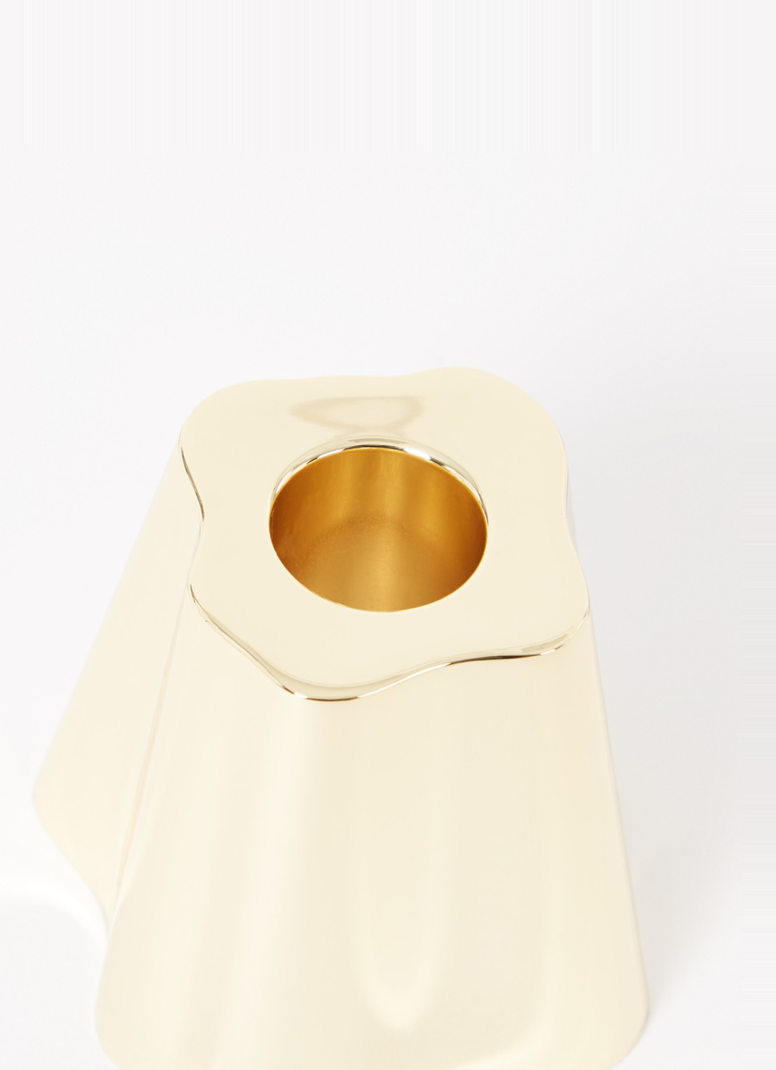 Iittala Alvar Aalto kandelaar 7,5 cm - detail 2 goud