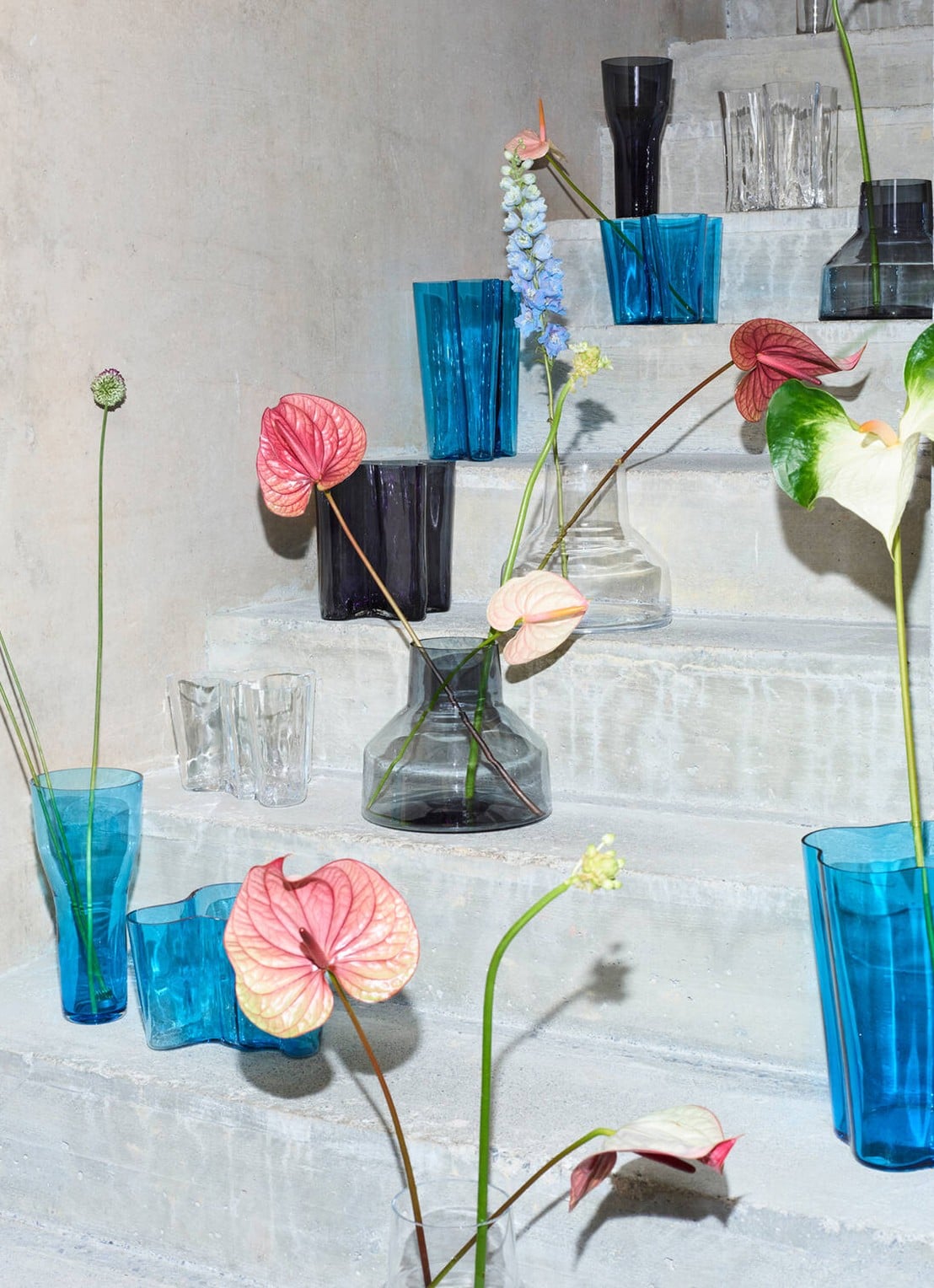 Iittala Alvar Aalto vaas 20 cm - voorkant 2 blauw