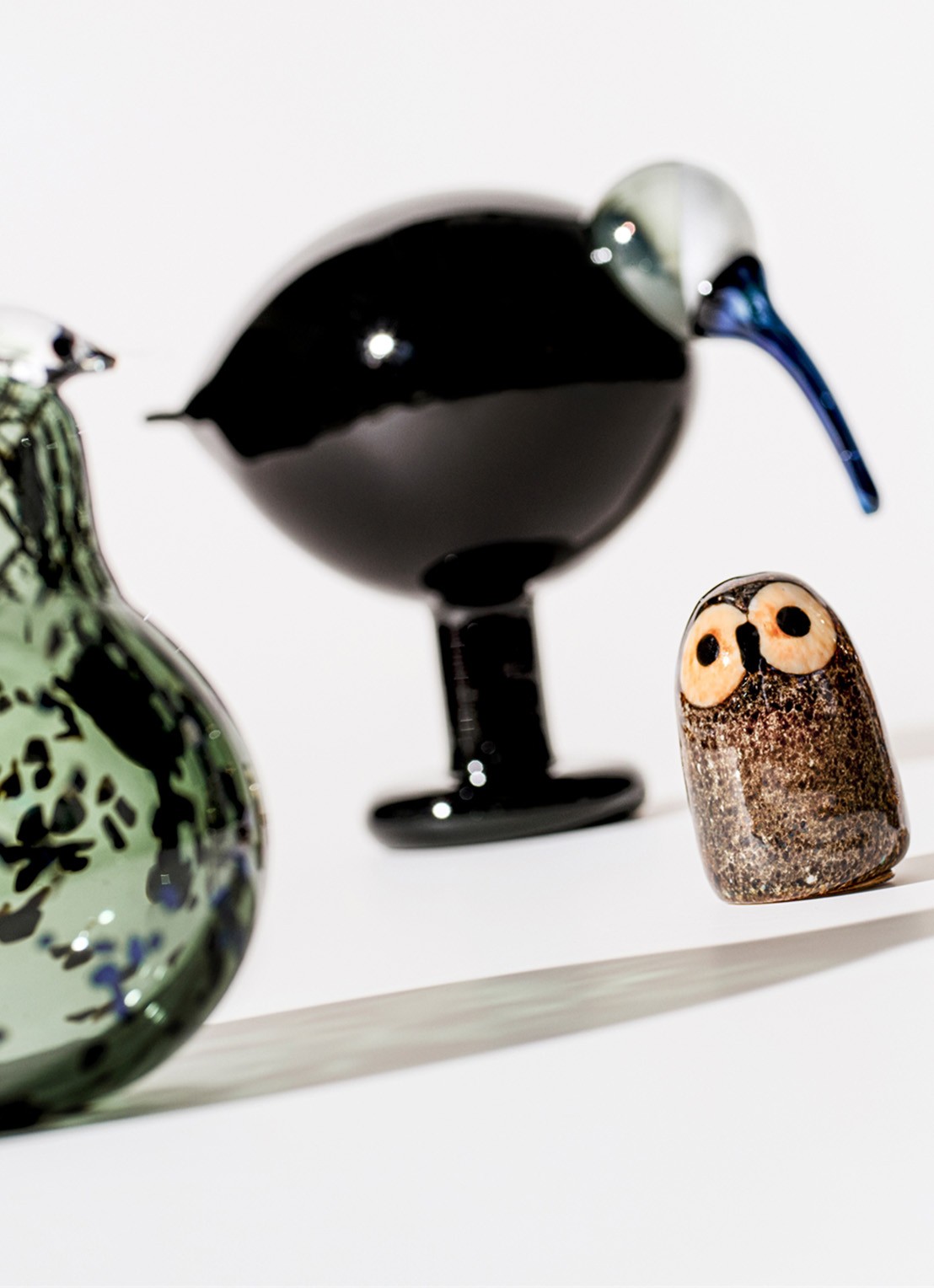 Iittala Birds by Toikka Jonge Sperweruil 6,5 cm - voorkant 2 bruin