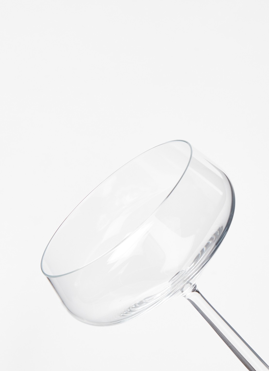 Iittala Essence cocktailglas 31 cl set van 4 - detail 3 helder