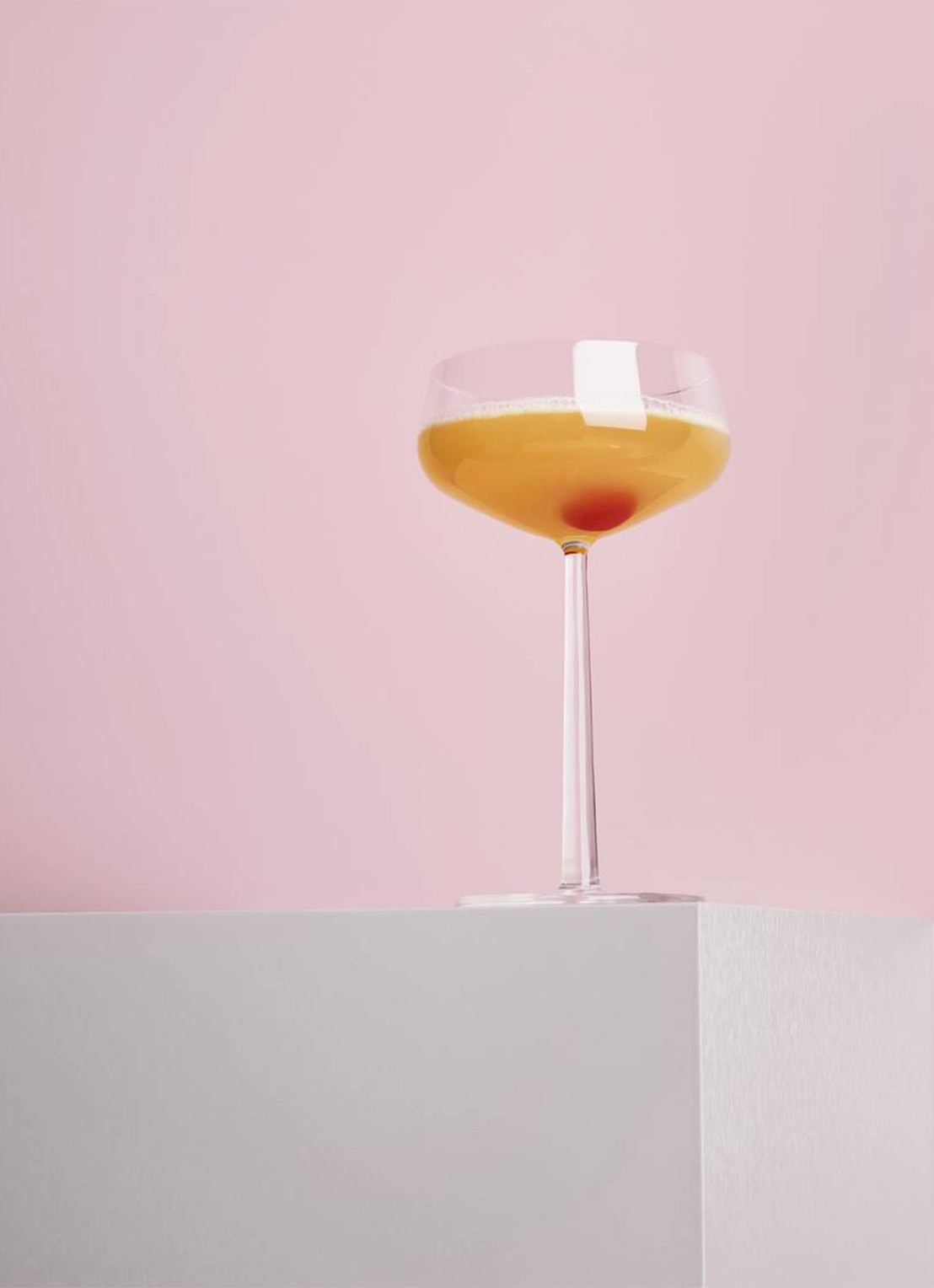 Iittala Essence cocktailglas 31 cl set van 4 - voorkant 2 helder