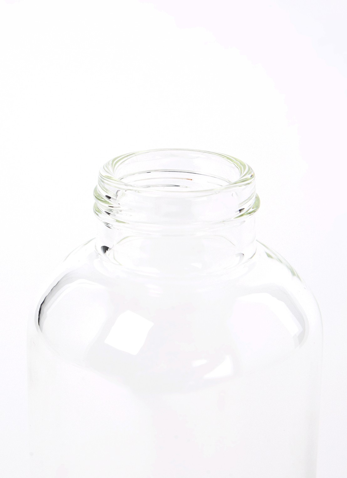 Iittala Meno waterfles berkenhout 500 ml - detail transparant