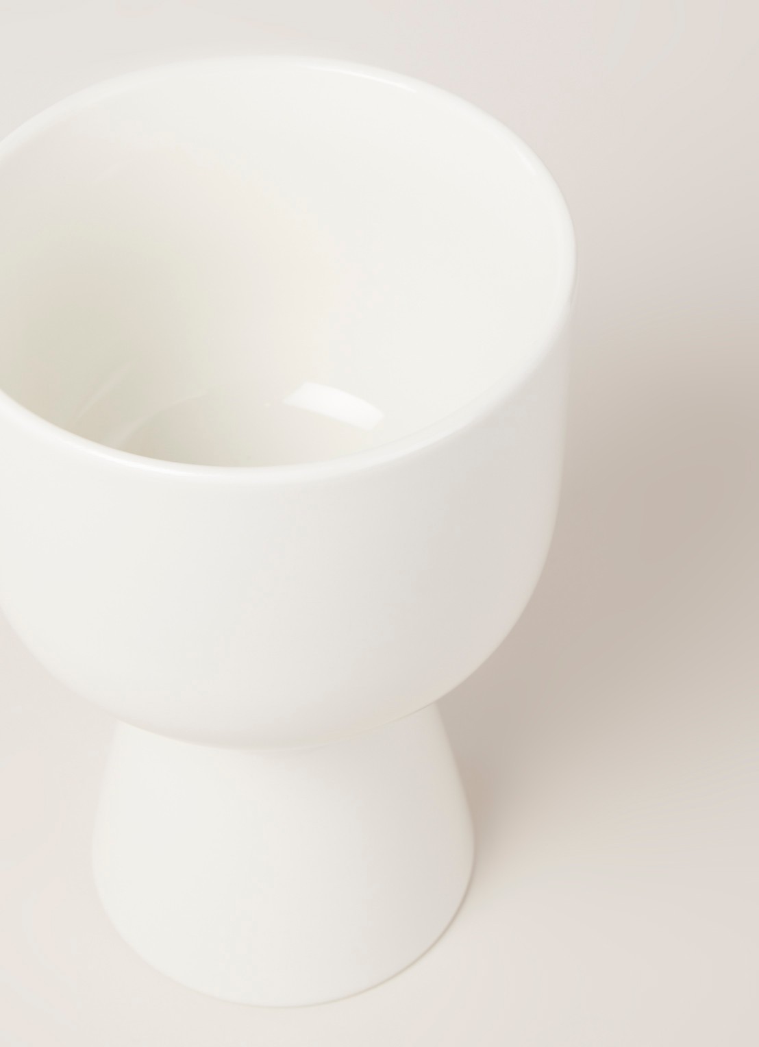 Iittala Nappula bloempot van keramiek voor binnen Ø15 cm - detail wit