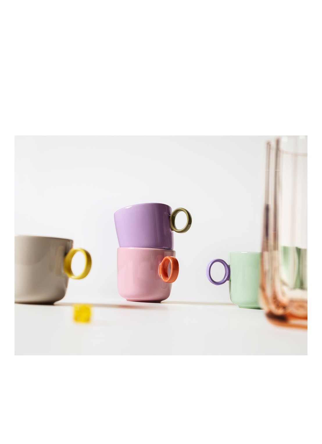 Iittala Play mok 35 cl - detail lila