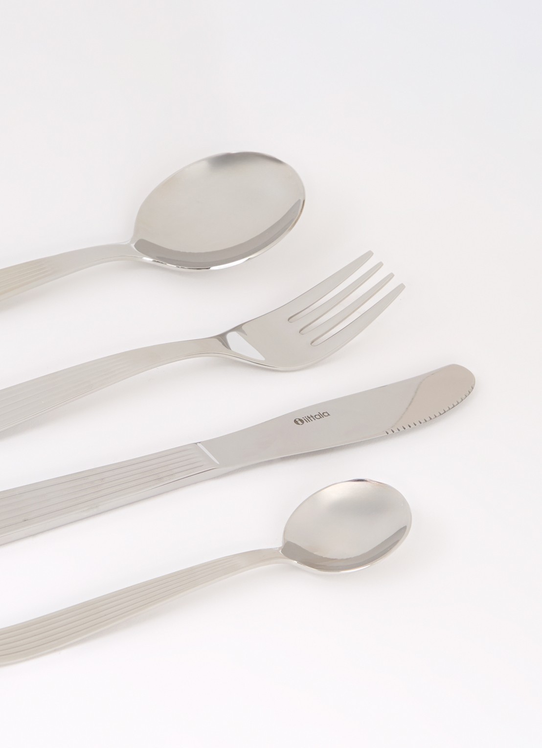 Iittala Scandia bestekset 16-delig - detail 2 zilver
