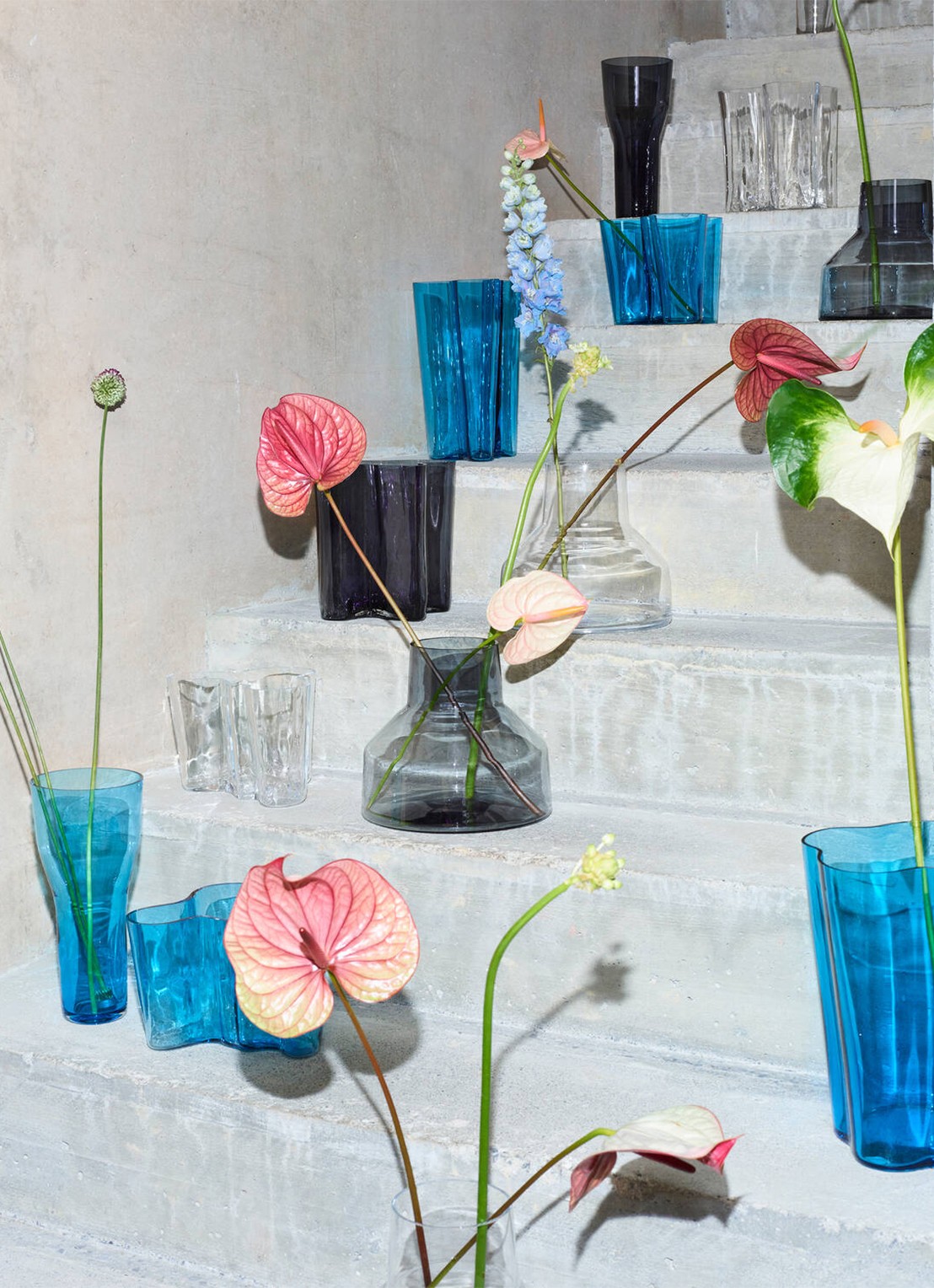 Iittala Solare Tall vaas 26 cm - voorkant 2 turquoise