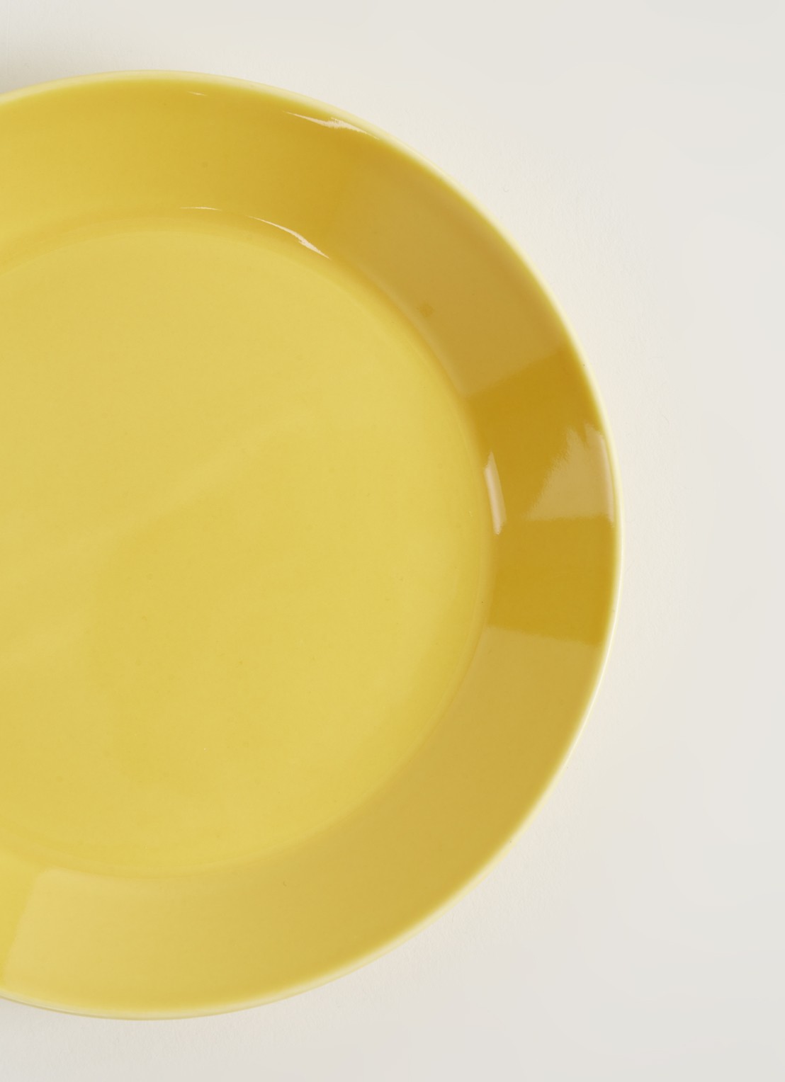 Iittala Teema gebaksbordje 17 cm  - detail 3 geel