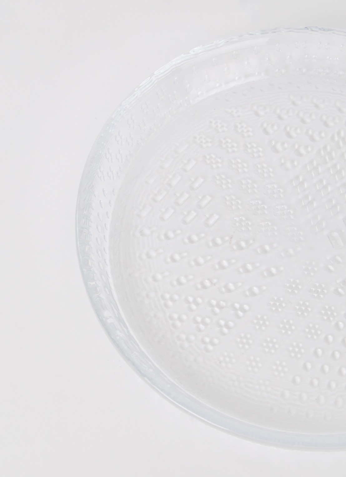 Iittala Tundra ontbijtbord 15,5 cm - detail transparant