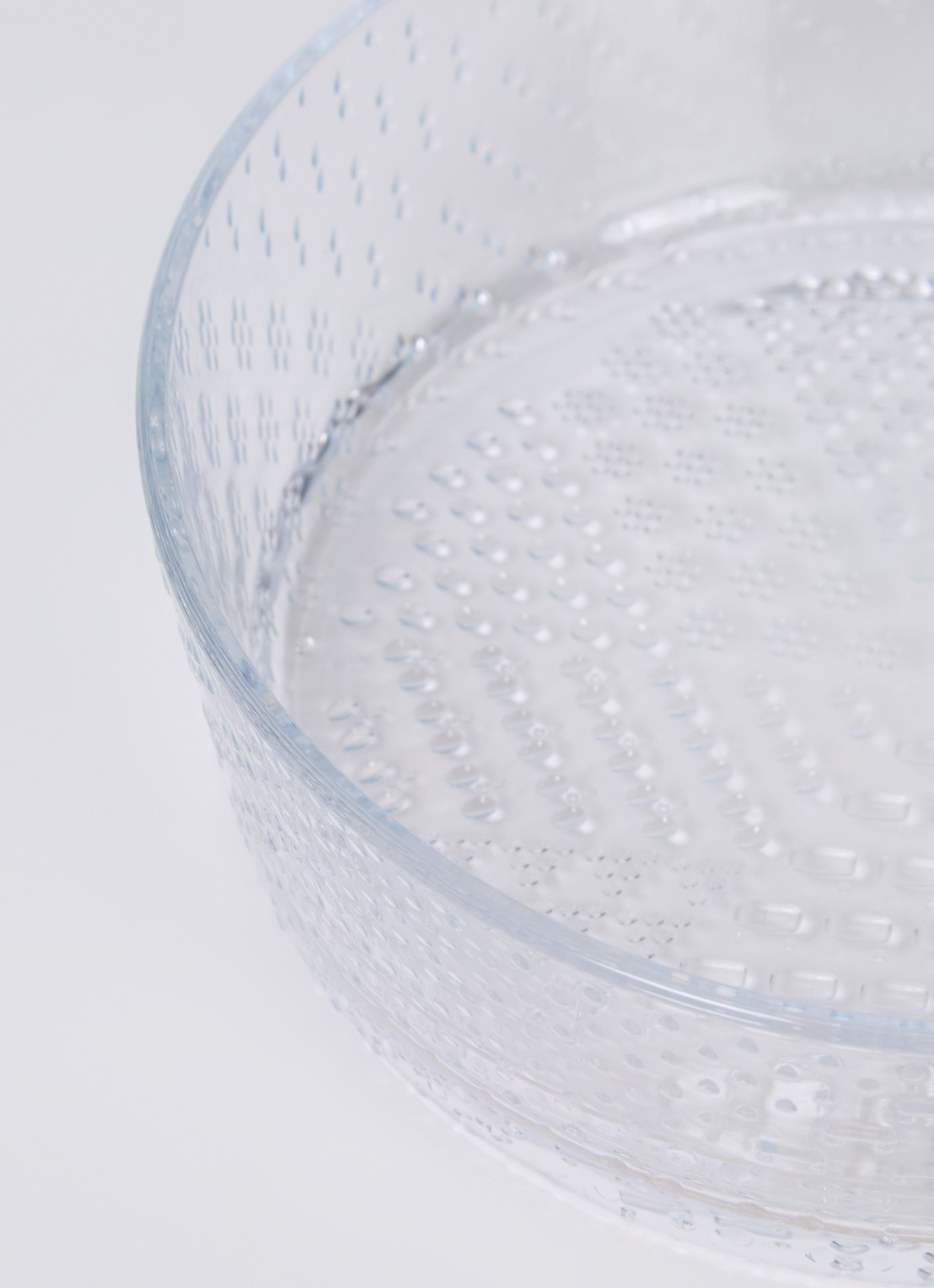 Iittala Tundra schaal 17 cm - detail transparant