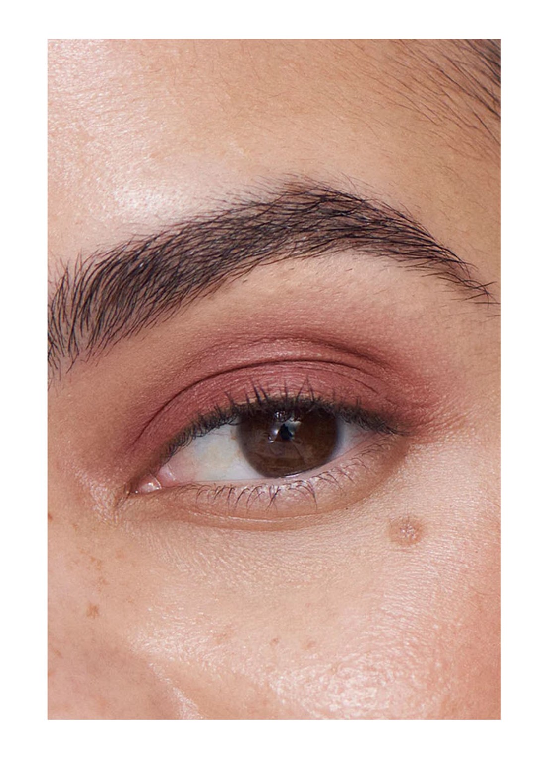 ILIA Beauty Liquid Powder Matte Eye Tint - vloeibare oogschaduw - detail 5 baroque