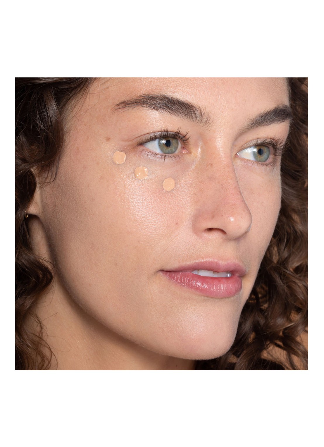ILIA Beauty True Skin Serum Concealer - detail 5 lotus - tssc-2.5