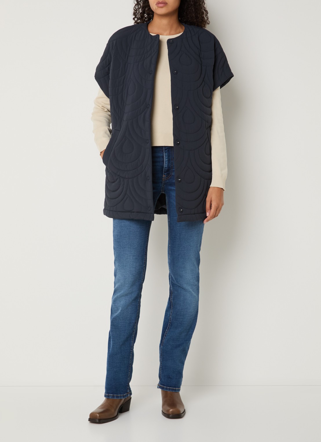 Ilse Jacobsen Blossom bodywarmer met quilt patroon - voorkant 3 donkerblauw