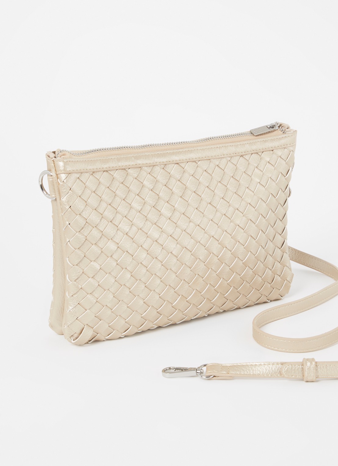 Ilse Jacobsen Gevlochten clutch met afneembare schouderriem - achterkant 4 goud