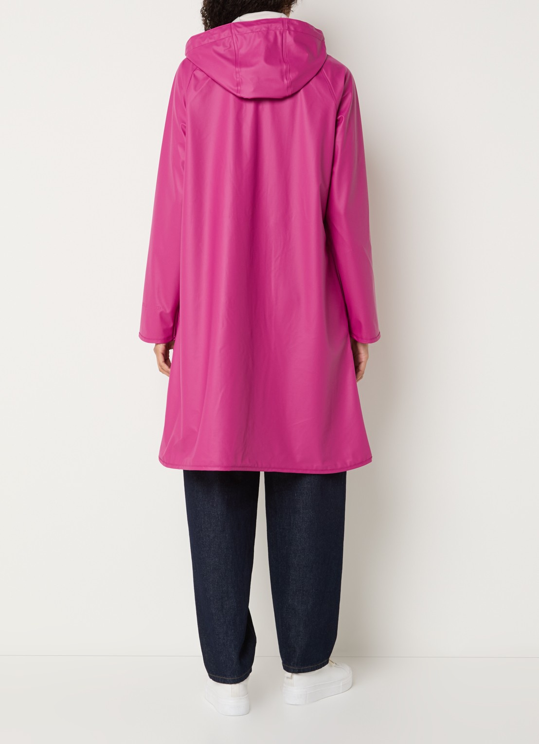 Ilse Jacobsen Regenjas met capuchon en steekzakken - achterkant 2 fuchsia
