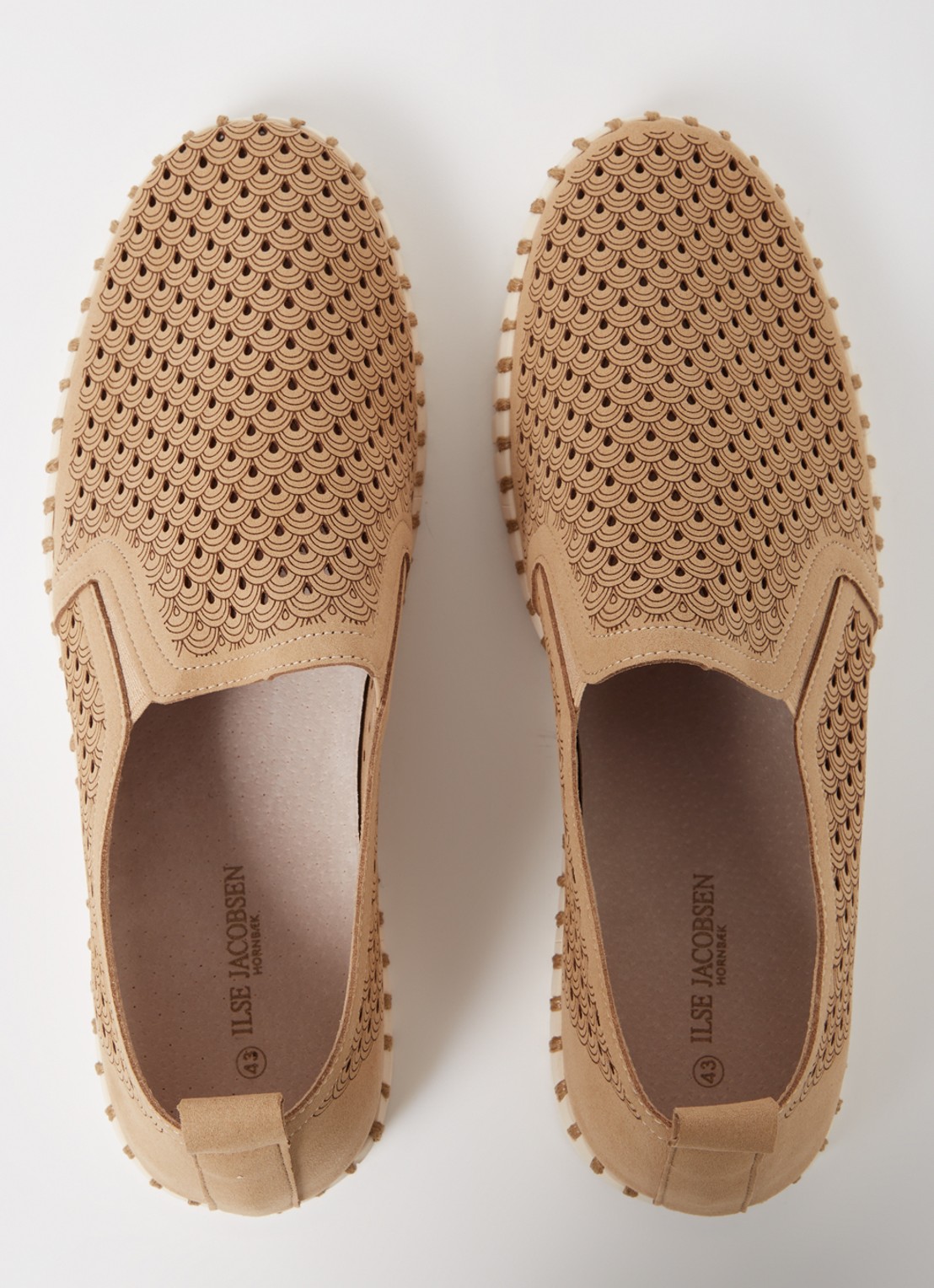 Ilse Jacobsen Tulip slip-on met cut-out detail - detail 4 camel