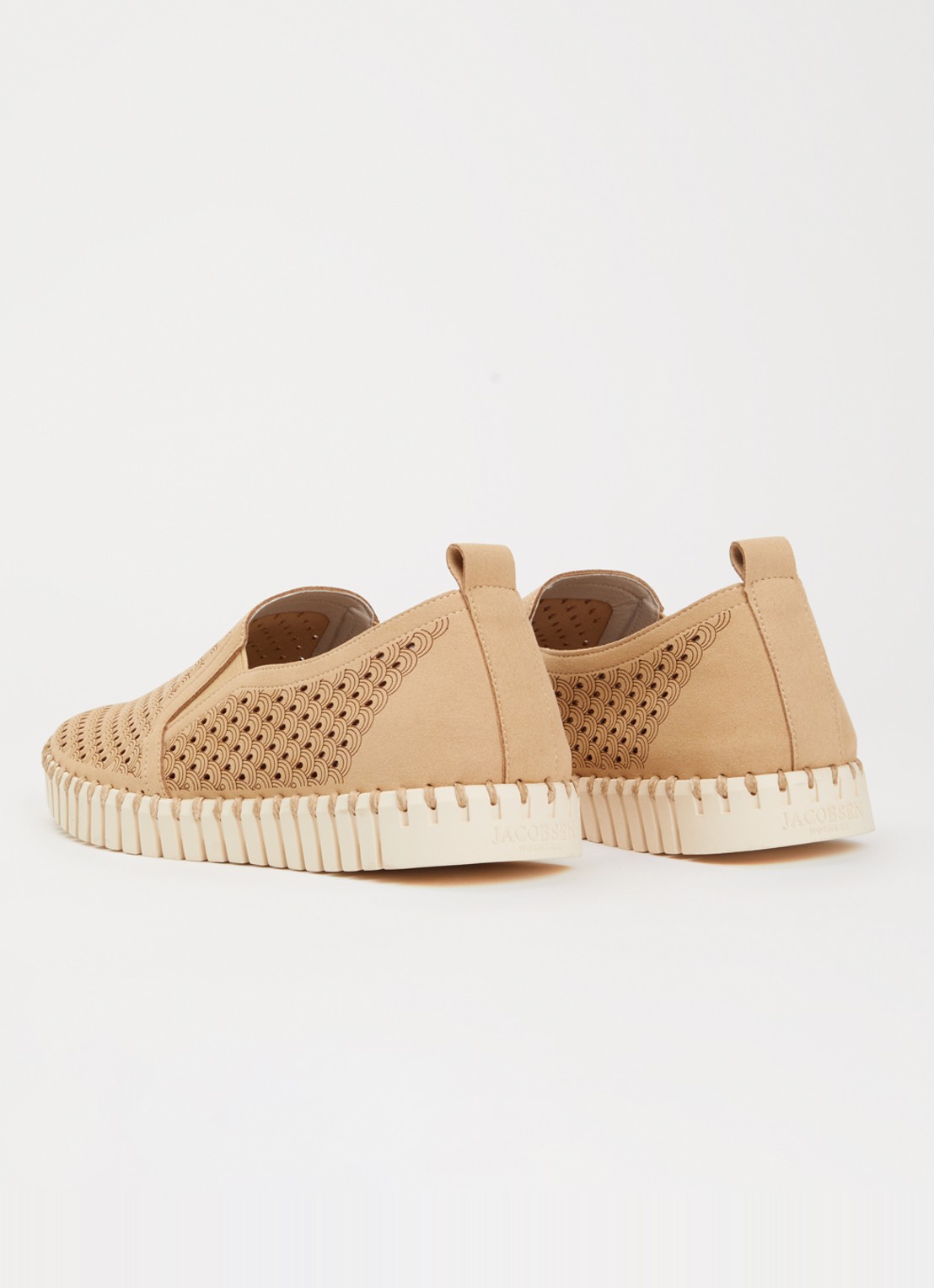 Ilse Jacobsen Tulip slip-on met cut-out detail - achterkant 5 donkerbeige