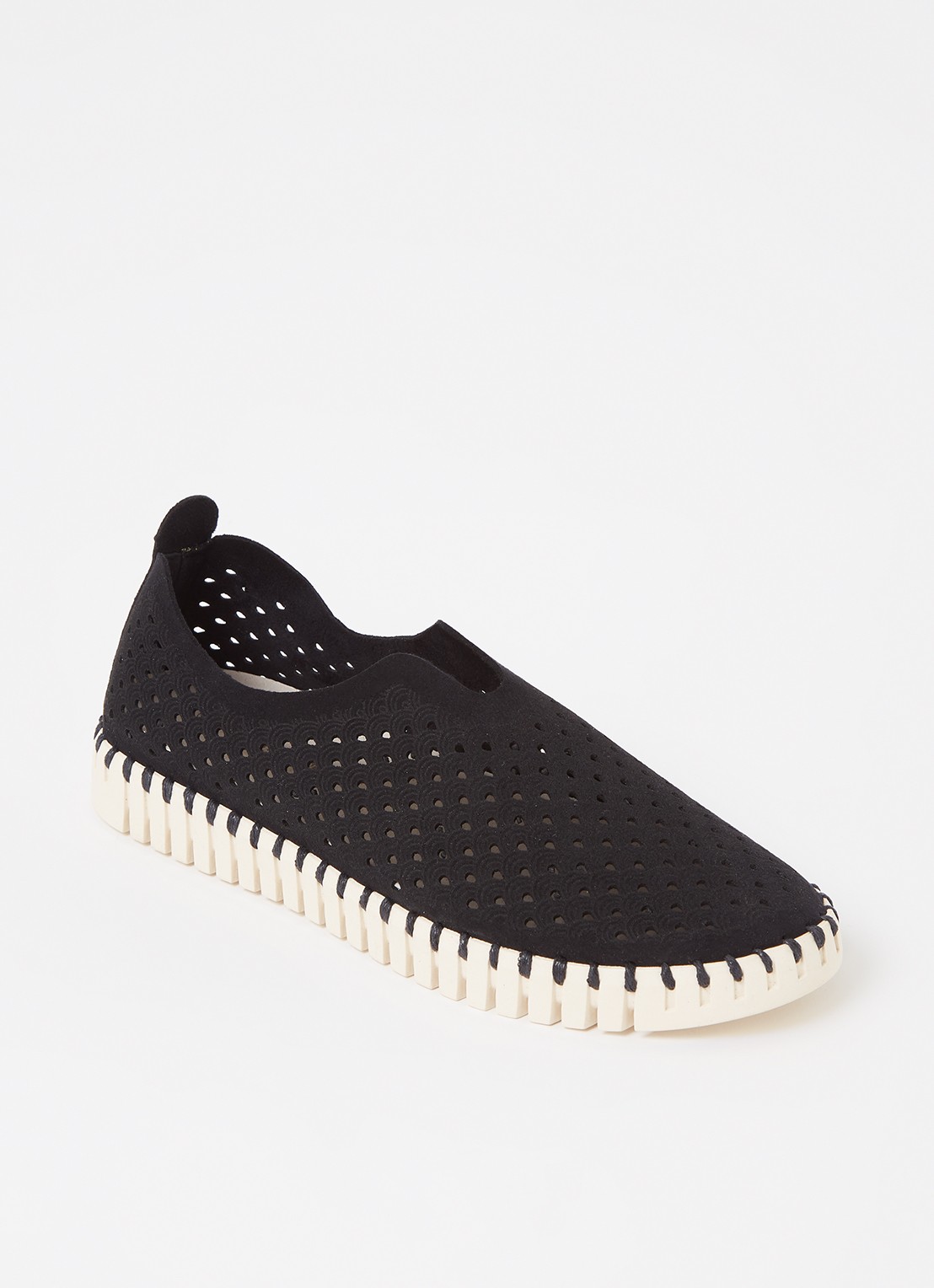 Ilse Jacobsen Tulip slip-on met cut-out details - voorkant 5 zwart
