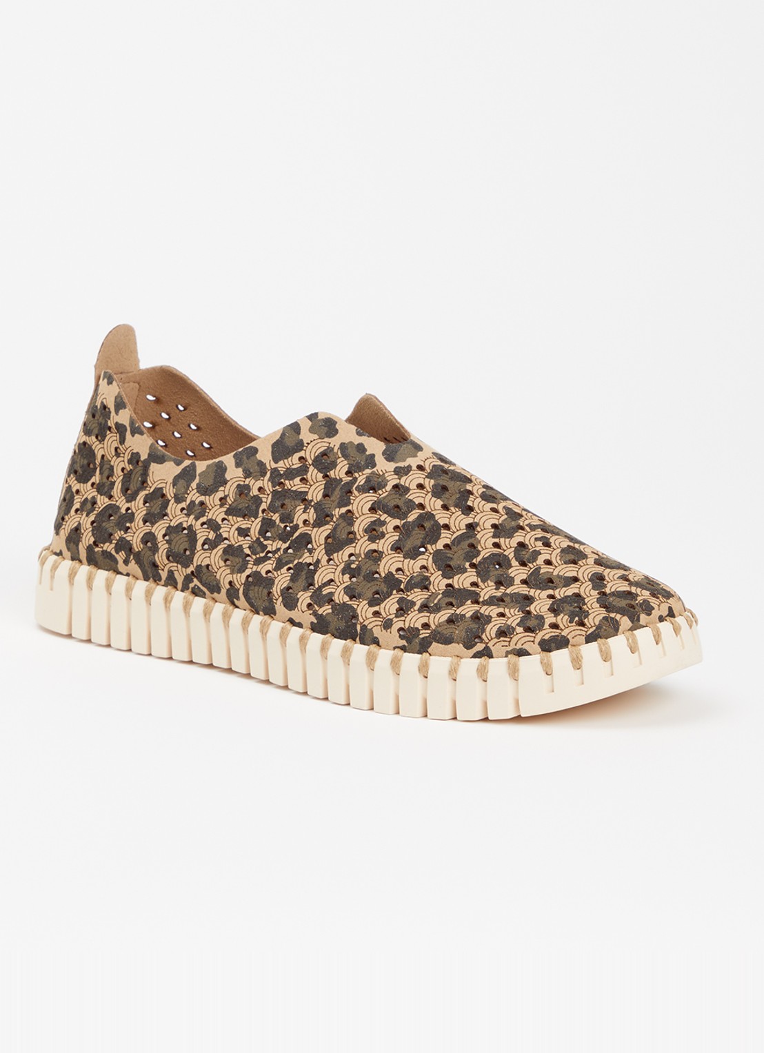 Ilse Jacobsen Tulip slip-on met panterprint - voorkant 5 beige