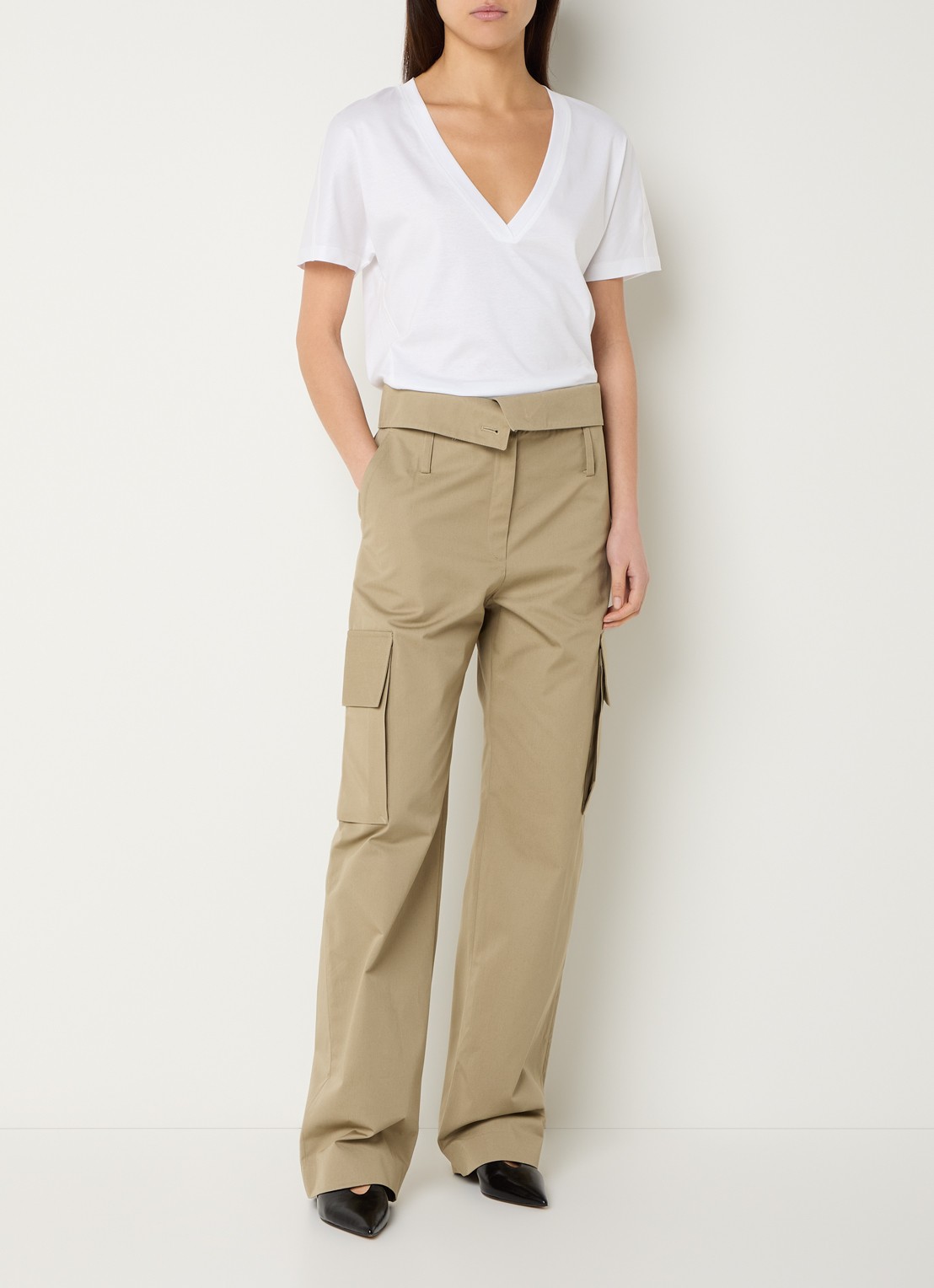 IRO Celiane T-shirt met V-hals - voorkant 4 wit