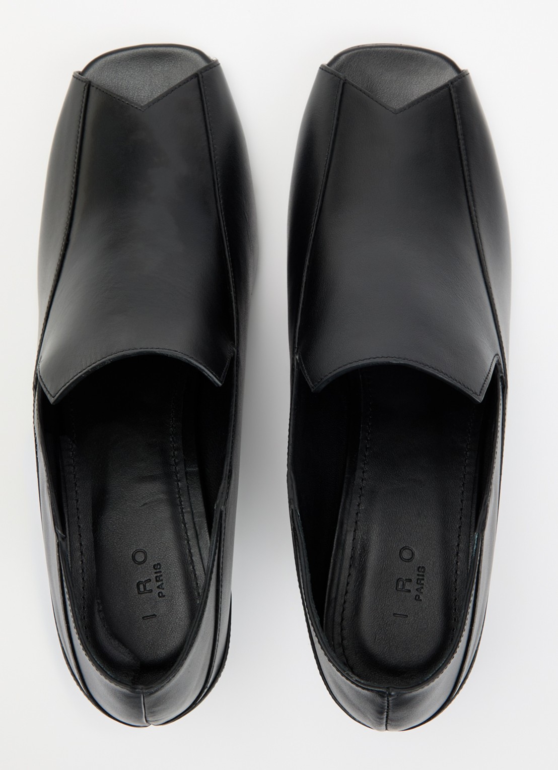 IRO Doll pump van leer  - detail 4 zwart