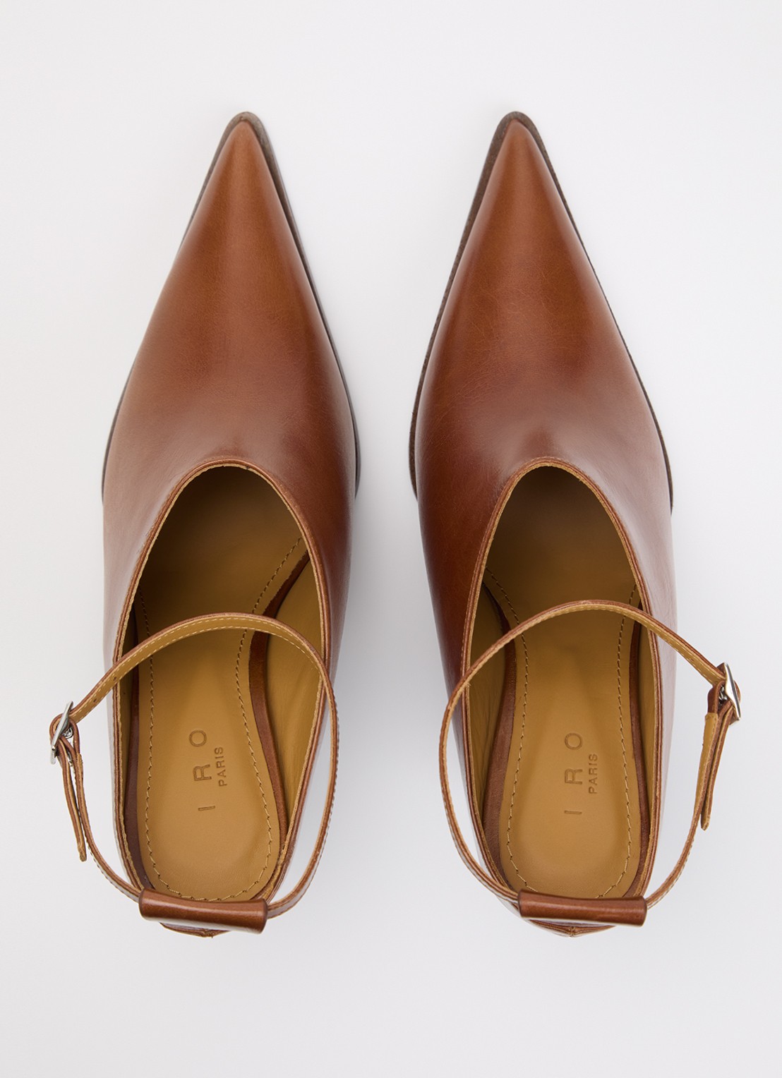 IRO Fauve pump van leer - detail 4 cognac