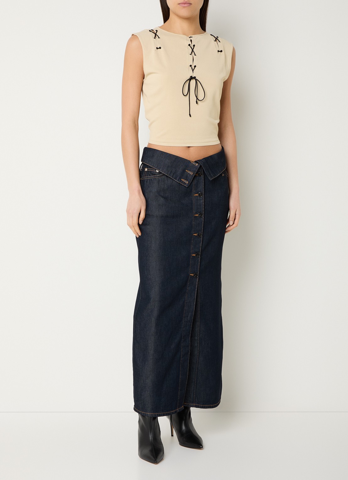 IRO Felicine crop top met rijgdetail - voorkant 2 beige