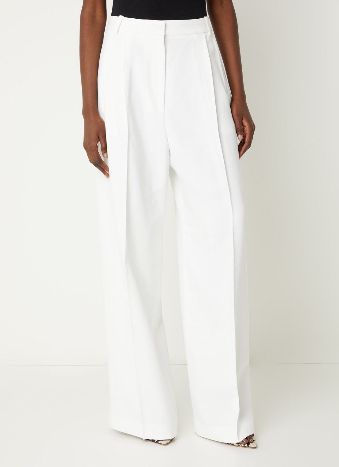 IRO Helis high waist wide leg pantalon met persplooi - detail gebroken wit