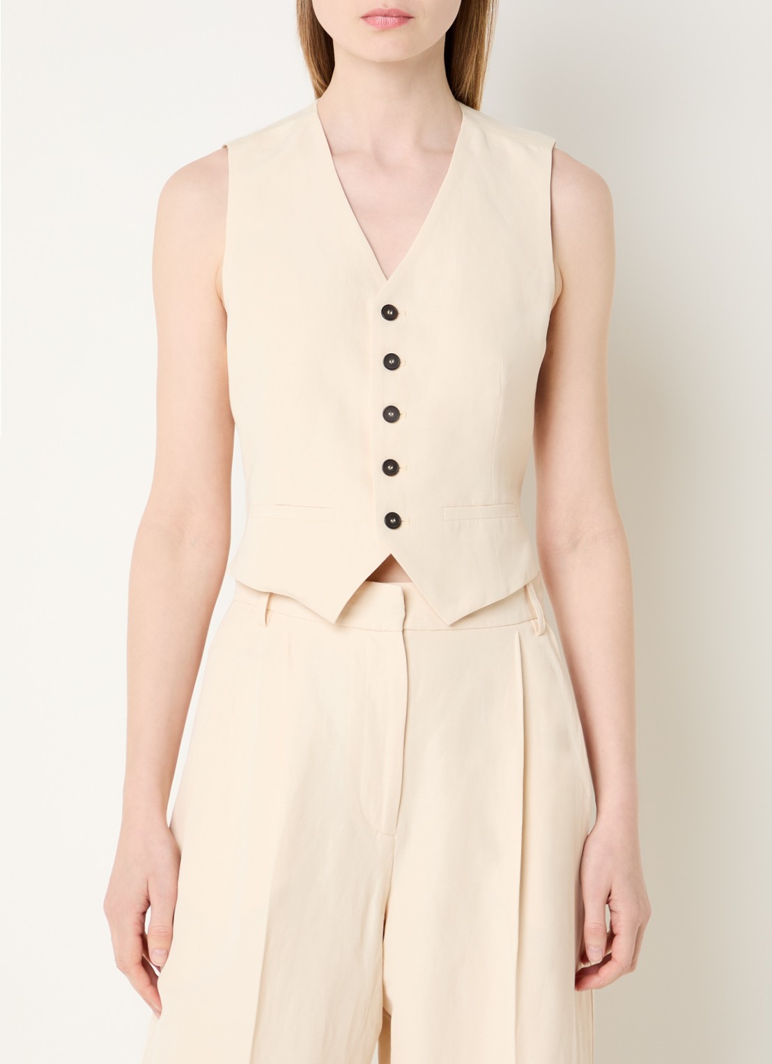 IRO Hida gilet in linnenblend - detail lichtgeel