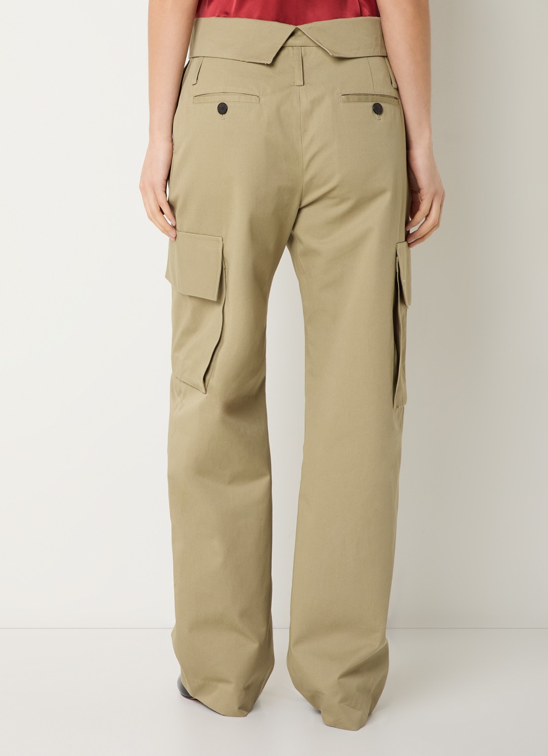 IRO Indra high waist loose fit cargobroek met steekzakken - achterkant olijfgroen