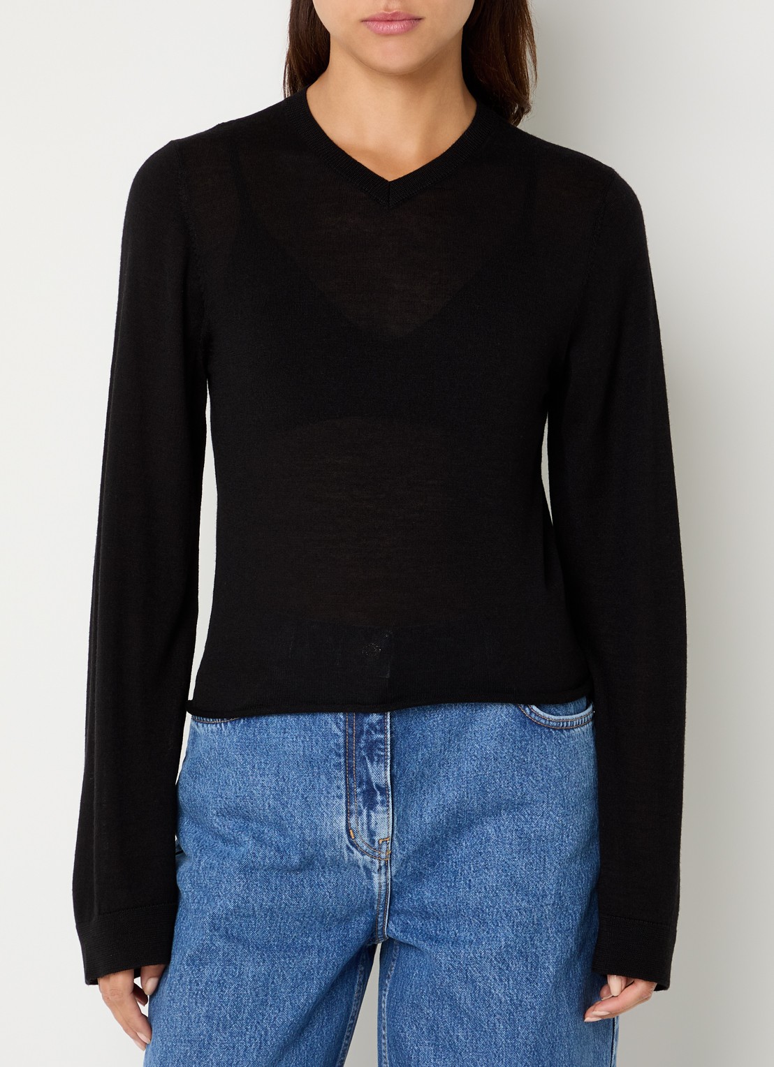 IRO Infini pullover in kasjmierblend met ronde hals - detail 4 zwart