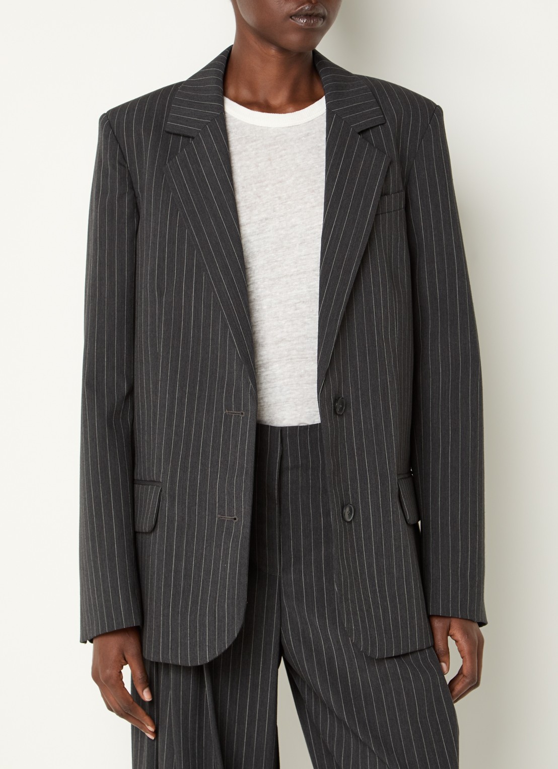 IRO Kamea blazer in wolblend met krijtstreep - detail 4 antraciet