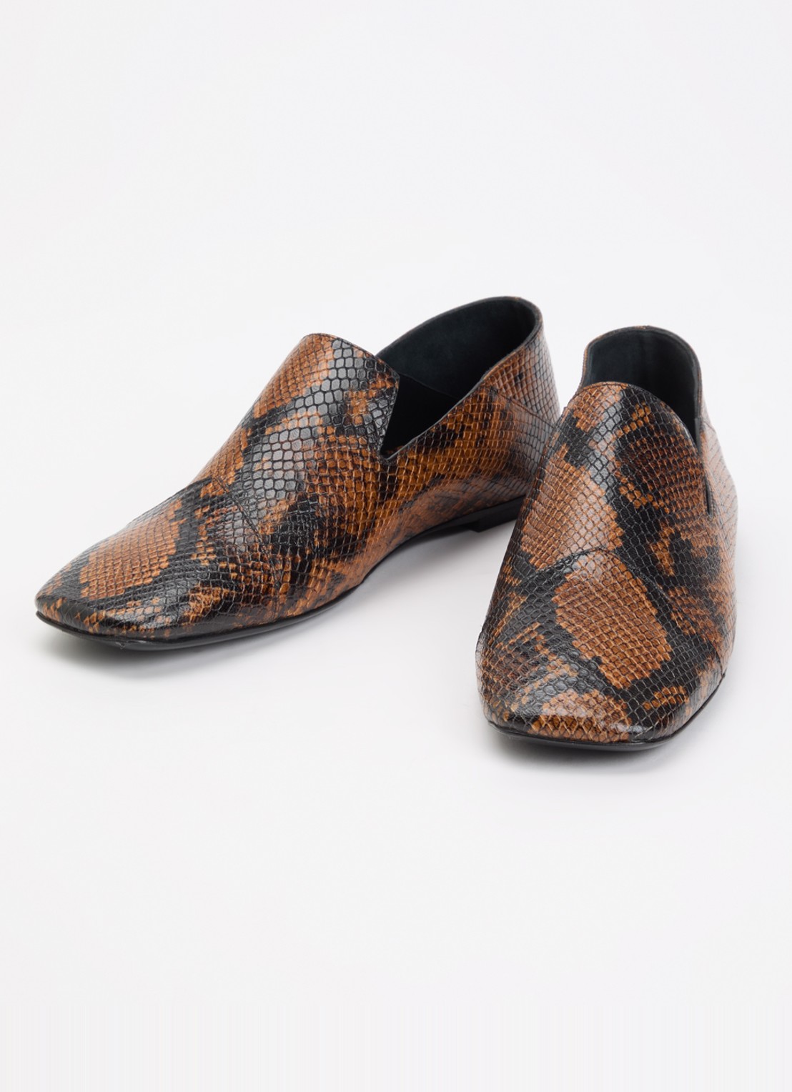 IRO Loafer van geitenleer met slangenprint - detail 3 bruin