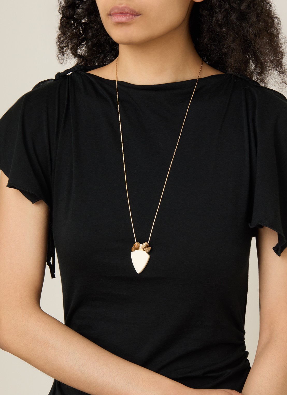 Isabel Marant Anna ketting met hanger - voorkant 4 goud