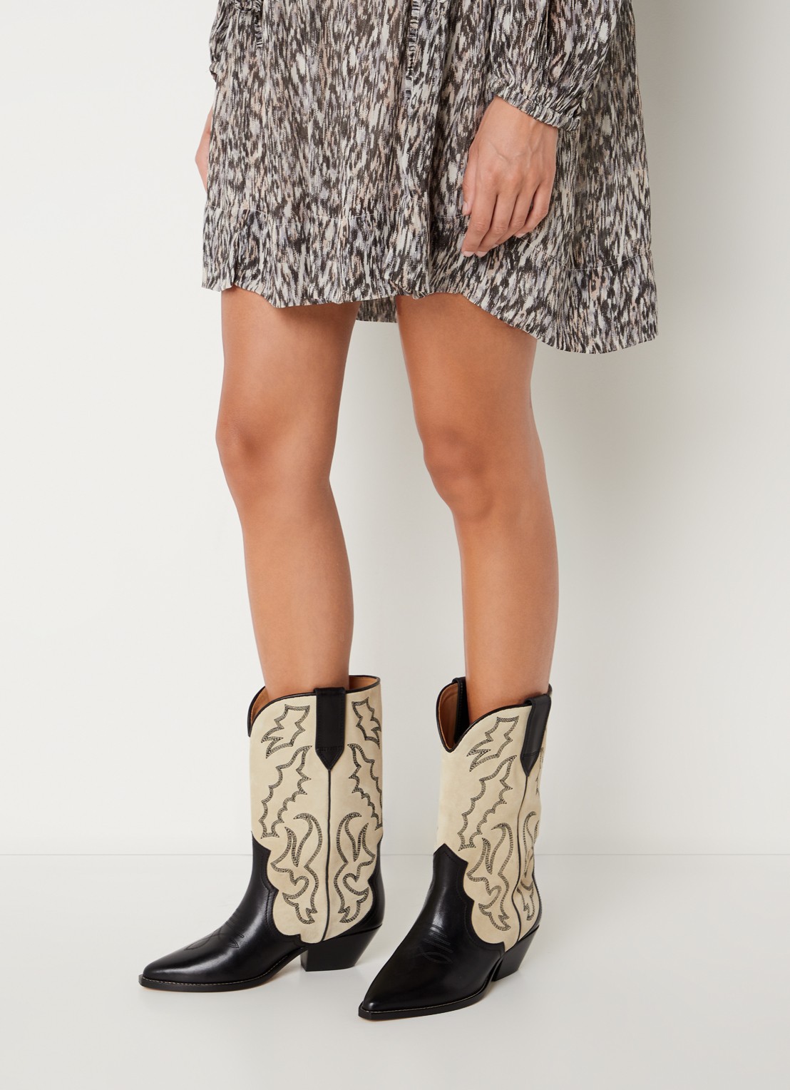 Isabel Marant Duerto cowboylaars van kalfssuède met leren details - voorkant 6 ivoor